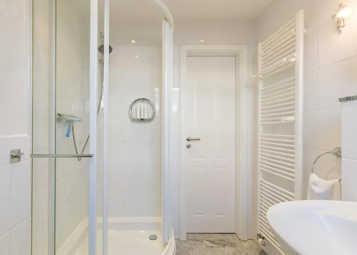 Wagenknecht, 12 Apartman